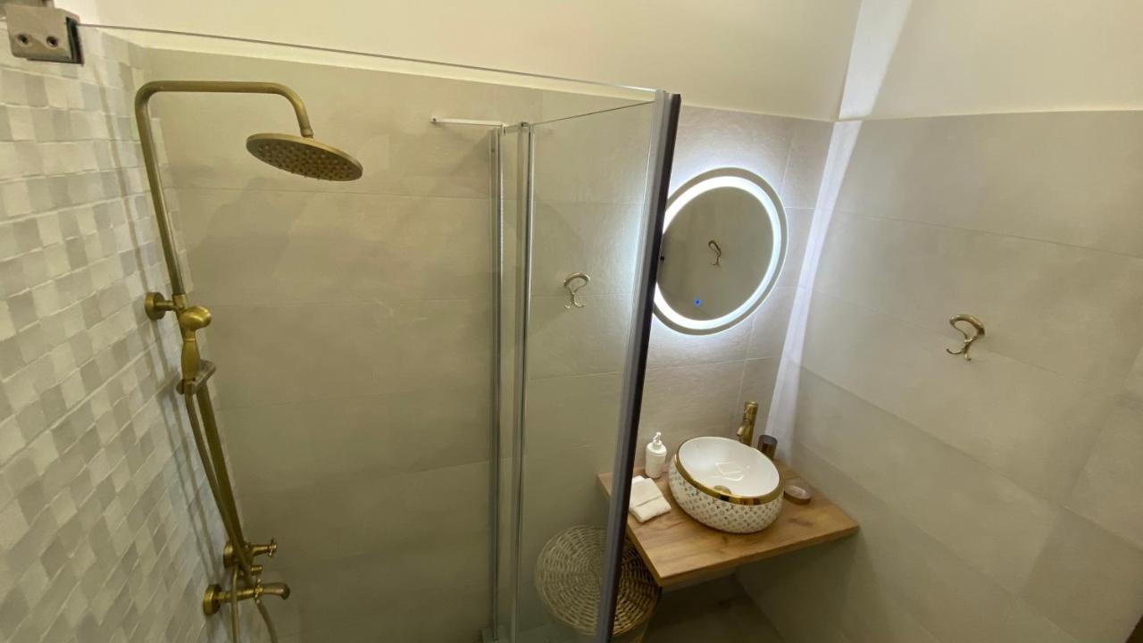 Patras Golden Suite المظهر الخارجي الصورة