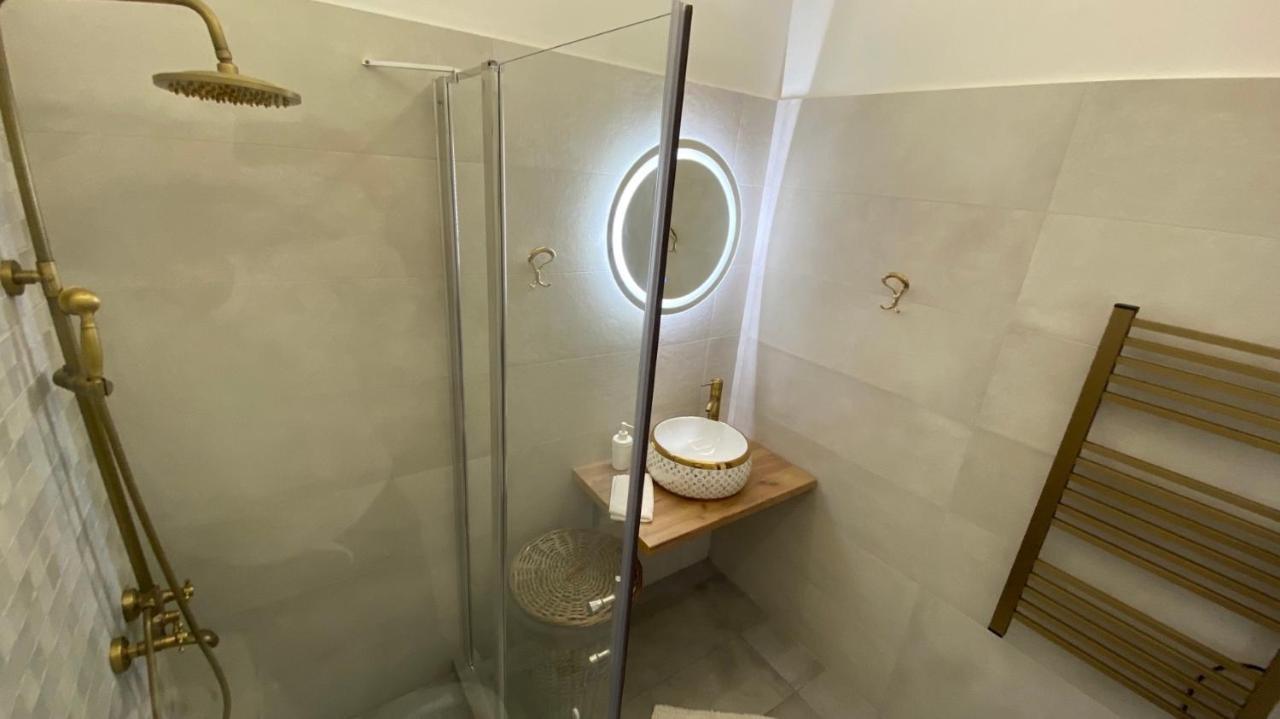 Patras Golden Suite المظهر الخارجي الصورة