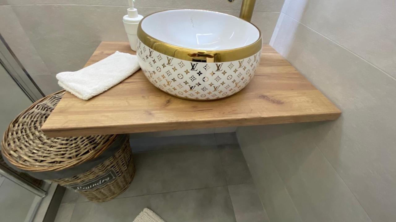 Patras Golden Suite المظهر الخارجي الصورة
